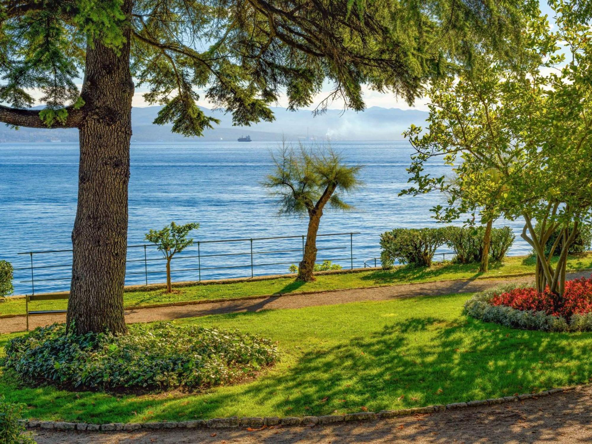 Apartment Hela - Lov512 By Interhome Opatija Bagian luar foto